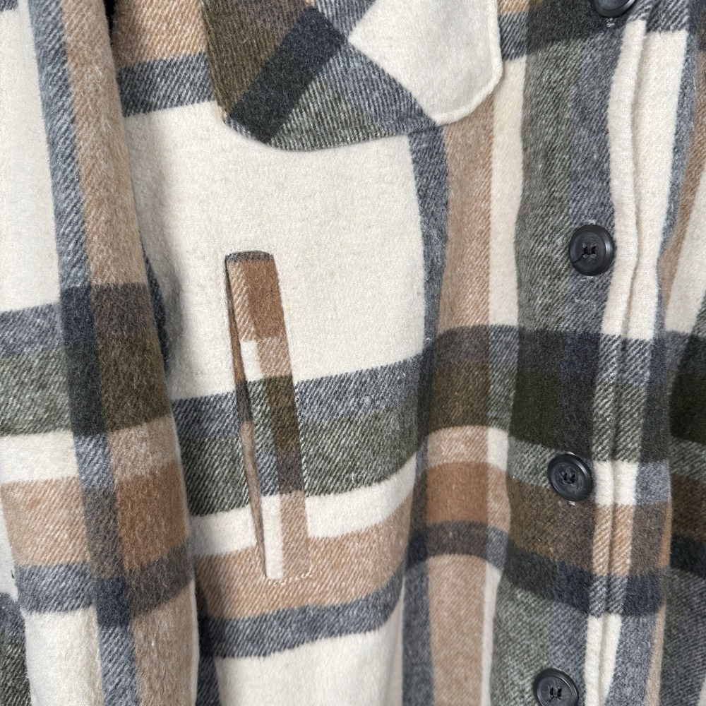 ALTAR'D STATE Plaid Flannel Button Up Shacket Size Small Green Tan - Picture 5 of 7